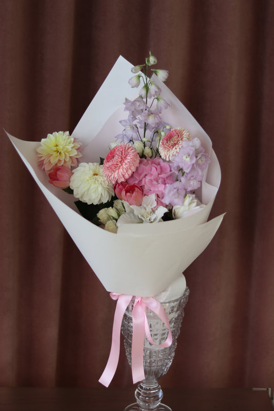 Rosé— A Pastel Bouquet | Mother’s Day Edit
