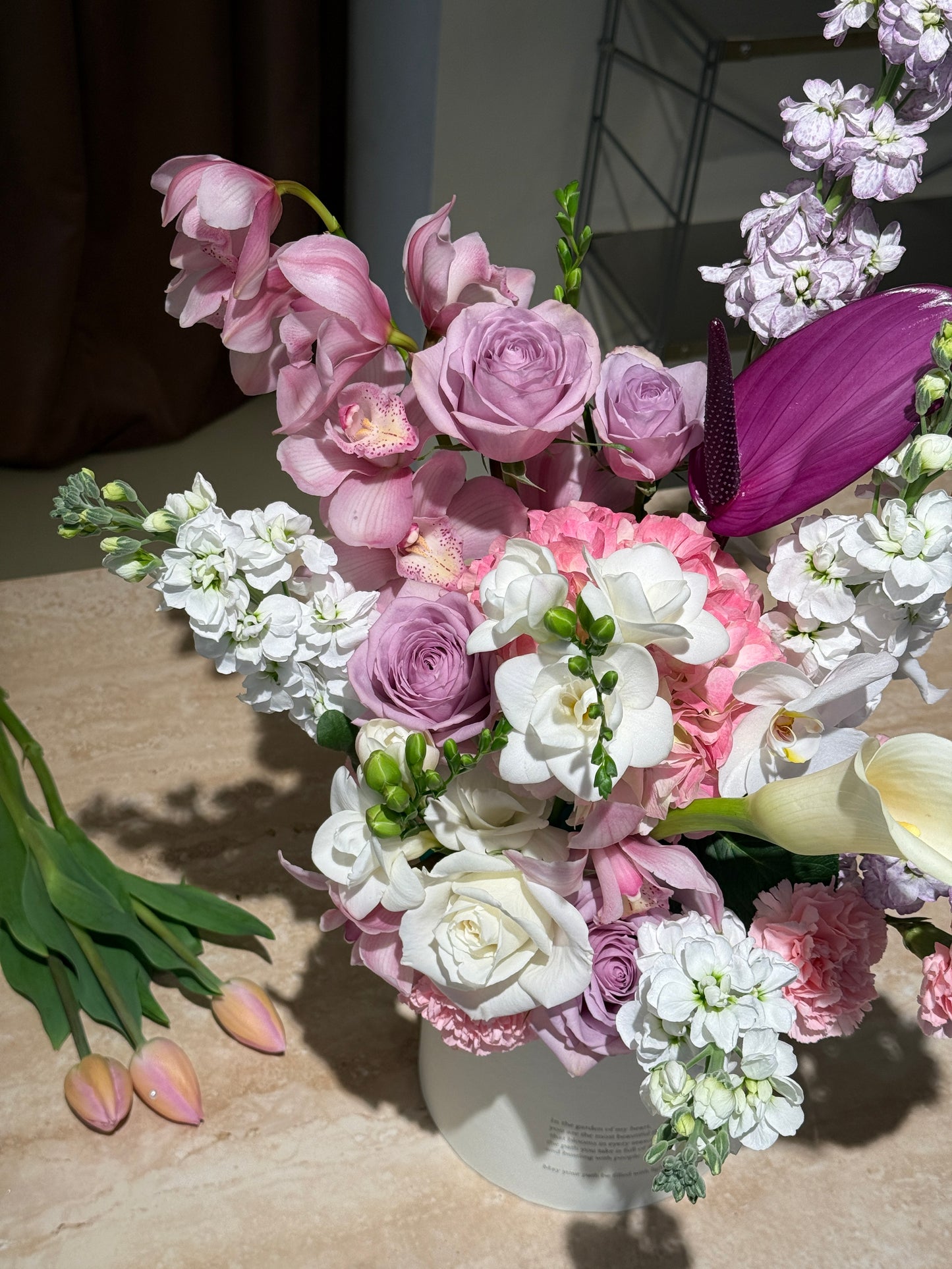Lavender Cymbidium——Luxury Orchids Bucket| Birthday Gift| Anniversary Bouquet